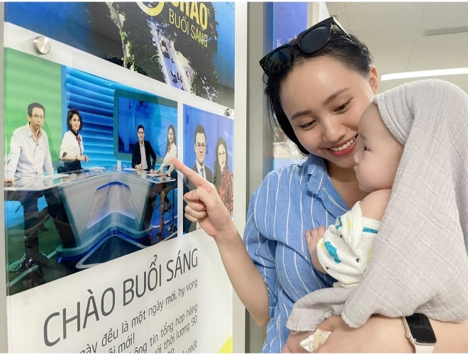 Nữ MC mong rằng khi con lớn, cô có thể kể cho con nghe về hành trình tự hào của mình.