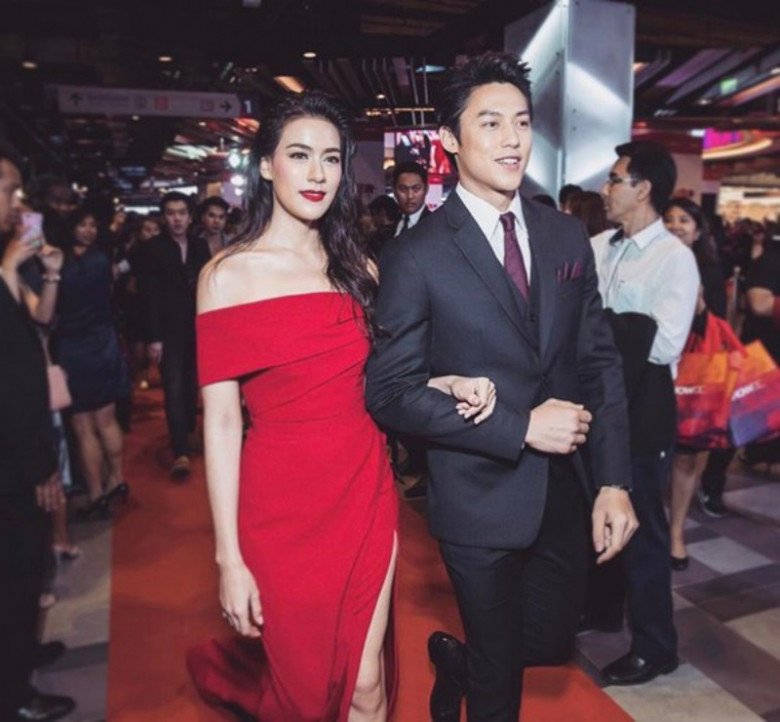 Tình yêu của Mark và Kim từng bị lên án và chỉ trích.