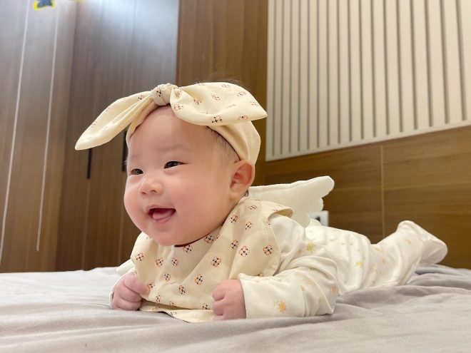 Hình ảnh bé Xoài đáng yêu được Xuân Anh chia sẻ trên trang cá nhân.