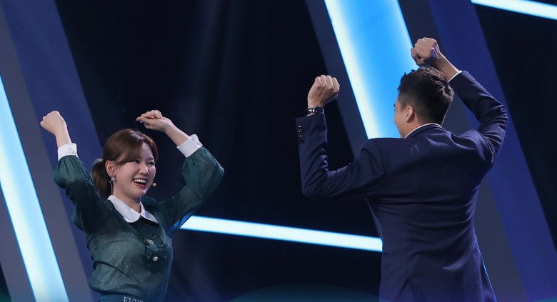 Con rể của amp;#34;Vua hàiamp;#34; Xuân Hinh lên sóng Người Ấy Là Ai, ái nữ xuất hiện giải thích về những lần chồng mặc váy - 15