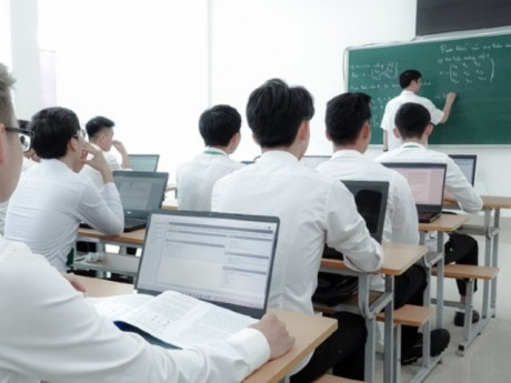 Ngành học dự báo HOT trong mùa tuyển sinh 2023: Vừa được miễn giảm học phí lại có cơ hội thực tập tốt ở nước ngoài