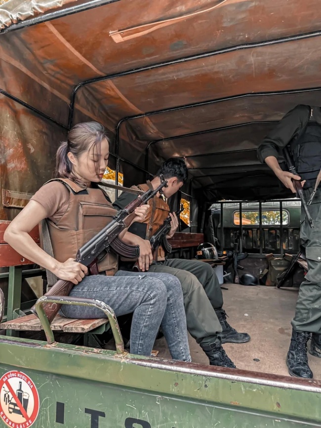 amp;#34;Vàng Anhamp;#34; hiền nhất VTV giờ đã là Thượng úy Công an, sở hữu căn hộ sang trọng 100 m2 - 4