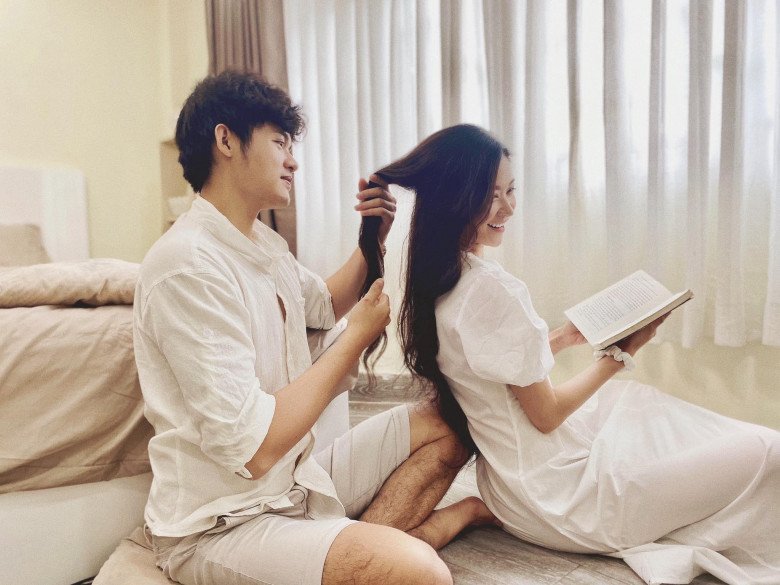 Cả hai chia sẻ, cuộc sống hôn nhân của cả hai rất ít khi giận hờn. Chỉ một lần duy nhất Cẩm Tú giận chồng vì đi chơi thể thao về muộn, Thiên Nguyện hối lỗi nhắn tin và chỉ giận được tin nhắn Em giận rồi, em đi đây.