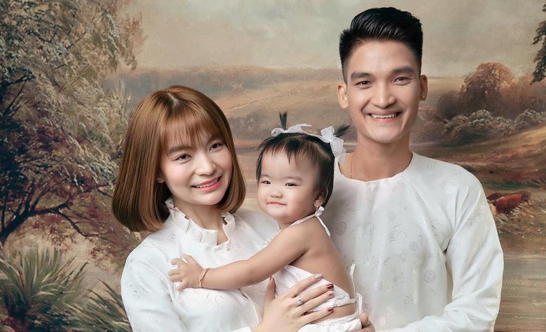 Đối với ai em không biết nhưng đối với em, anh rất hoàn hảo, Thảo Vy nói với chồng.
