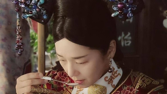 Vị thầy thuốc dân gian vì khéo léo nên giữ được mạng lại giúp Từ Hi giải quyết nỗi lo trong bụng. (Ảnh minh họa)