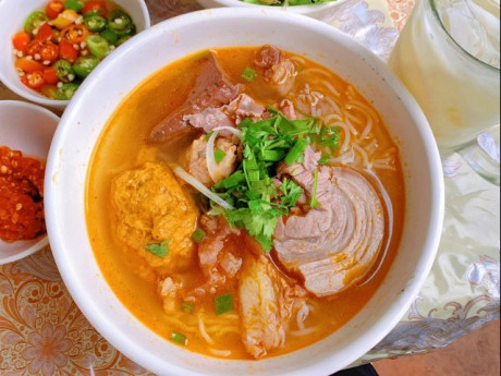 3 cách nấu bún bò Huế tại nhà ngon chuẩn vị, ai cũng làm được