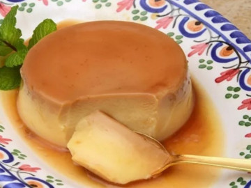 Cách làm bánh flan mướt mịn không bị rỗ, tanh đơn giản tại nhà