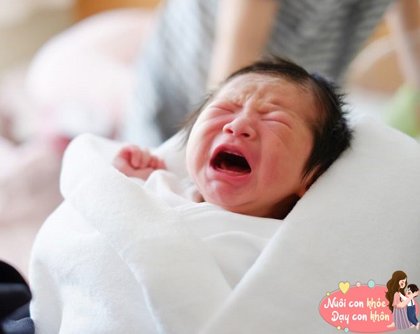 Trẻ sinh vào ban ngày thường có đủ nguồn lực y tế để chăm sóc.