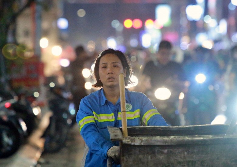 Là một người mẹ kiên cường, chị Thân cố gắng làm thật nhiều việc để các con được ăn học đến nơi đến chốn