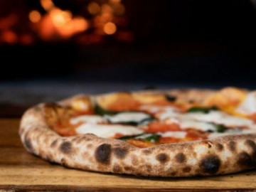 Những điều thú vị về lịch sử chiếc Pizza