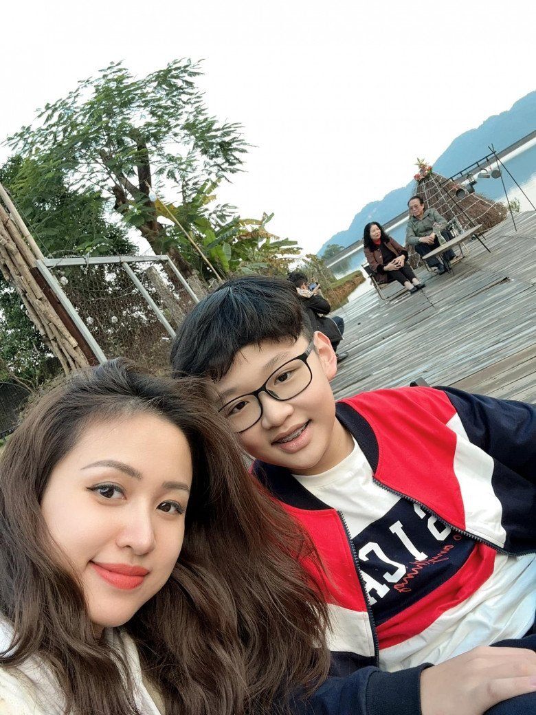Chính câu nói Con đang rất cố gắng, mẹ có nhìn thấy sự cố gắng của con không? của Bin đã làm Vân Hugo có thêm động lực. Và 2 mẹ con đã làm được!