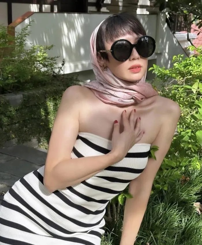 Dù đã ở độ tuổi U50 nhưng mẹ ruột Doãn Hải My luôn biết cách chăm chút bản thân để luôn xuất hiện tỏa sáng nhất.