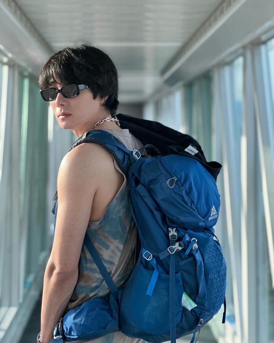 Tài tử amp;#34;Gia đình là số 1amp;#34; đến Việt Nam du lịch, đi phượt đỉnh Fansipan - 6