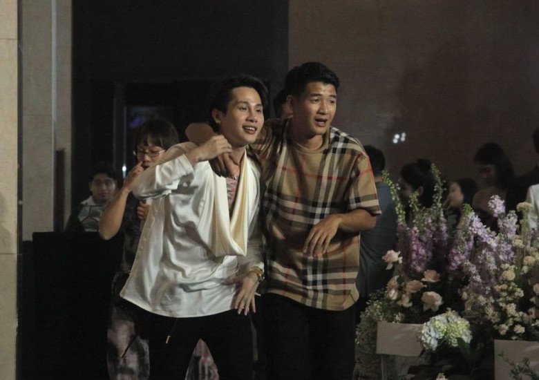 Sao Việt 24h: Cô gái nhiều sổ đỏ của Vbiz khoe xây nhà amp;#34;khủngamp;#34; view sông, đang ngỏ ý muốn lấy chồng - 15