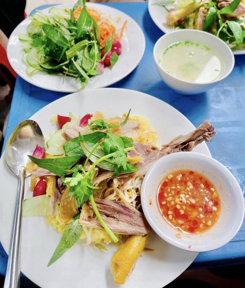 Về Phú Yên thử món cơm đặc sản amp;#34;tưởng không ngon mà ngon không tưởngamp;#34;, 6 địa chỉ này là uy tín nhất! - 2