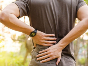 Người đàn ông nửa đêm đau thắt lưng, hôm sau đột ngột qua đời, bác sĩ thở dài vì bệnh nhân đã bỏ qua...