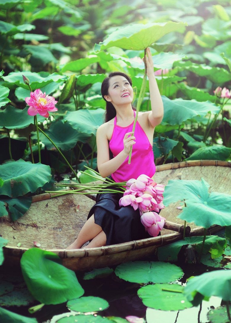 img srchttps://cdn.eva.vn/upload/2-2024/images/2024-04-09/btv-thoi-su-thu-ha-khoe-anh-thuo-__7_n-1712660380-759-width780height1040.jpg width660 /