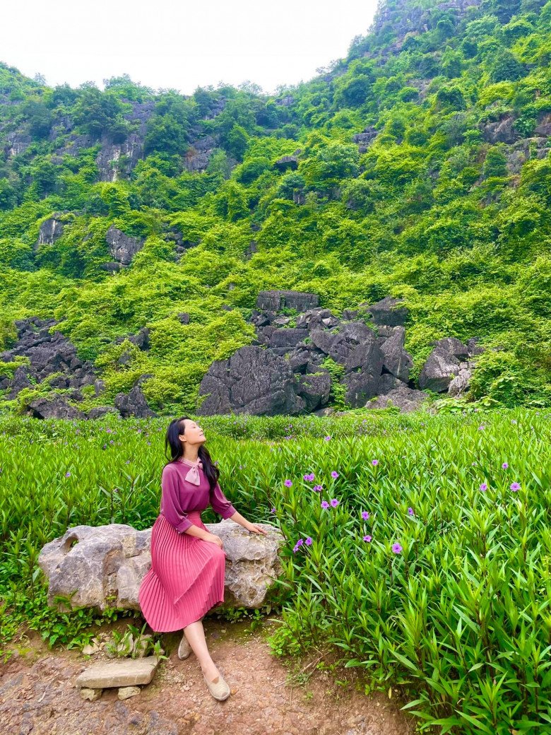 BTV Thời sự Thu Hà khoe ảnh thuở amp;#34;ô maiamp;#34;: Diện mạo ra sao mà Mai Phương Thúy, Quỳnh Nga trầm trồ? - 11