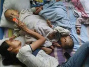 Yêu con - Vợ sinh 4 đứa con nhưng 3 đứa trẻ không giống bố, nghe lời giải thích của bác sĩ, chồng suy sụp