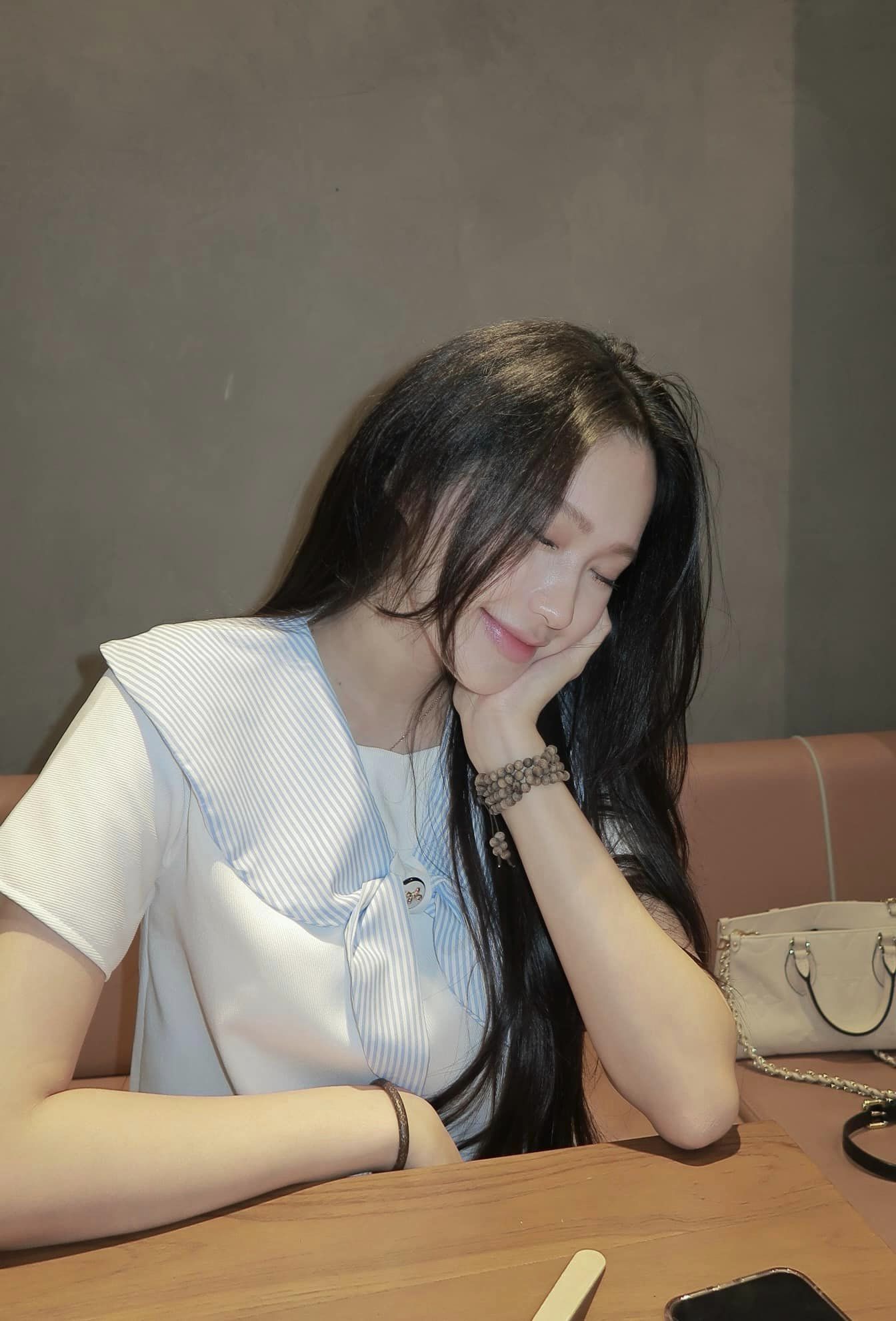 Doãn Hải My không tránh được “kiếp nạn” này khi mang thai, rơm rớm nước mắt ôm chồng - 3