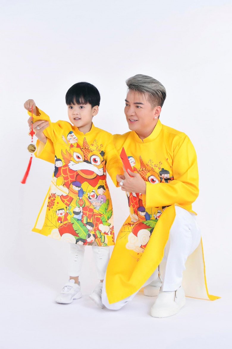 Bé Polo được khen vì ngoại hình giống hệt bố.