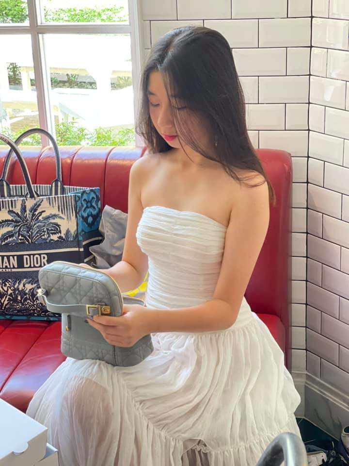 Hoa hậu Việt duy nhất đặt tên cho con gái theo họ Tống hiếm gặp, cô bé giờ 16 tuổi y như tên gọi - 3