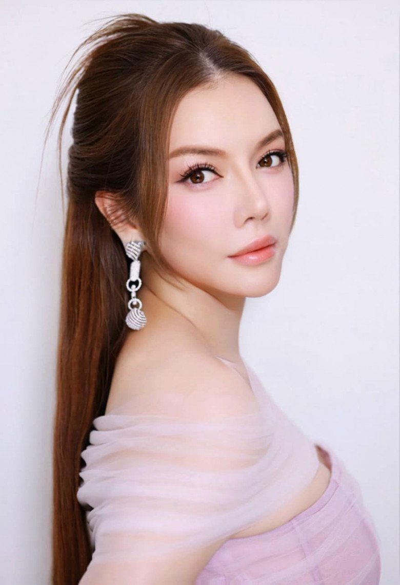 Sao Việt 24h: Nam Em nhắc đến vụ amp;#34;nhảy lầuamp;#34; hậu bị phạt lần 2, Trang Trần lên tiếng khuyên nhủ - 6