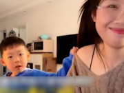 Yêu con - Bà mẹ xinh đẹp cố tình mặc gợi cảm để livestream, hành động của con trai 5 tuổi quá ngọt ngào