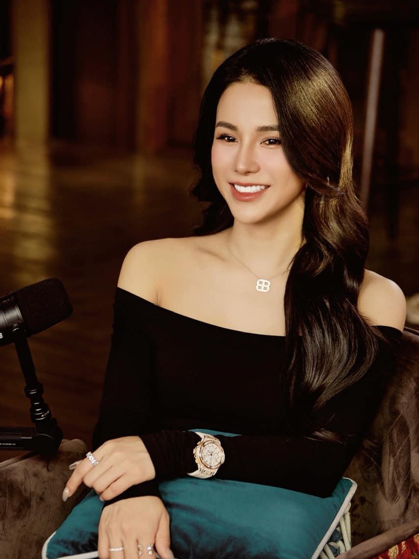 Diệp Lâm Anh từng khóc đến mức amp;#34;tưởng bị mùamp;#34; sau biến cố hôn nhân - 3