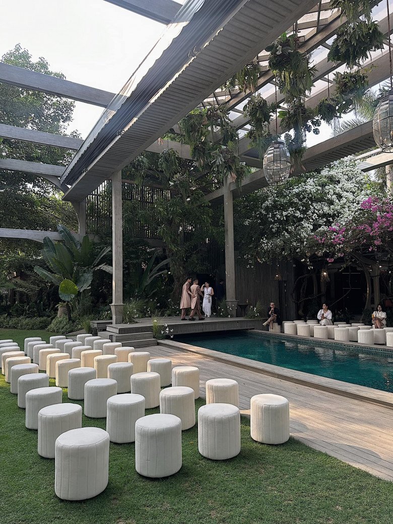 Không gian tiệc cưới sang trọng của cặp đôi.