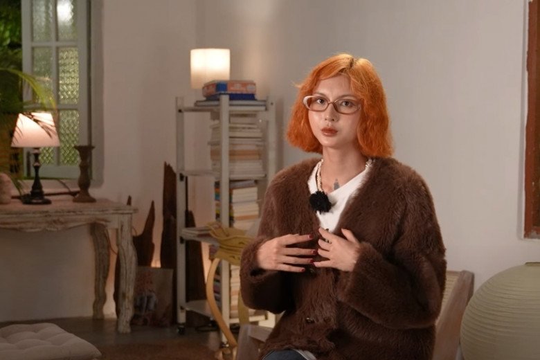 Tương tự với mối lo của Emily, thì Lâm Minh cũng cảm thấy “kiệt sức” vì thời gian dài phải chăm con trai 2 tuổi, độ tuổi mà đòi hỏi cô phải kè kè túc trực con không rời một bước.