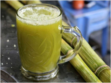 Đang bán nước mía, vợ bầu ngất xỉu giữa trời nắng 40 độ, tôi cay đắng nhận ra không có nổi 1 triệu đưa đi viện