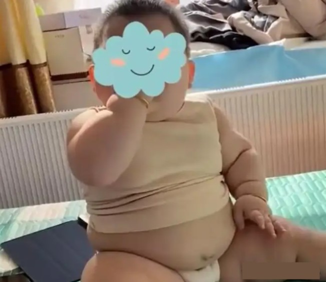 Gửi con gái xinh về quê cho bà nội chăm, ngày gặp lại, con đứng trước mặt mẹ nhận không ra - 3