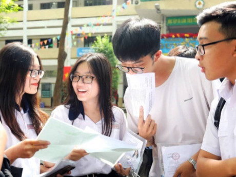 Mùa tuyển sinh 2024: Cách chọn ngành học hợp thời, kiếm ra tiền giúp thí sinh không bao giờ phải hối hận