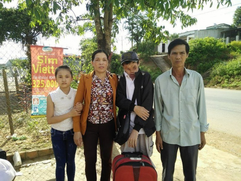 Anh Hải vốn sinh ra với cơ thể lành lặn, trong gia đình có 5 người: ba, mẹ, anh trai, em gái và anh Hải. 