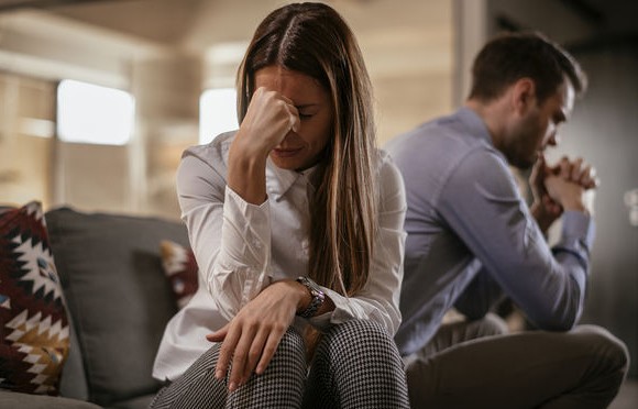 Suốt 3 năm kết hôn không thể động phòng, chồng choáng váng khi nghe thú nhận từ vợ - 1