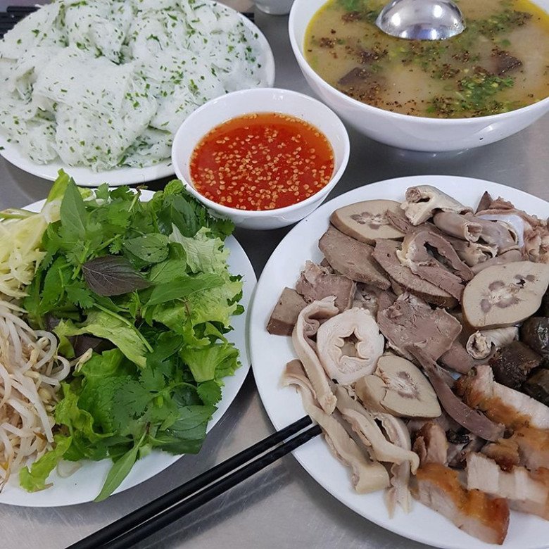 Nếm thử món ăn sáng amp;#34;quốc dânamp;#34; ở Quy Nhơn: 6 địa chỉ cực uy tín lúc nào cũng đông nghịt khách - 7