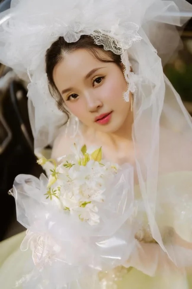 Trước khi làm vợ người ta, Midu nhiều lần đẹp tựa thiên thần khi mặc váy cưới "lên xe hoa" với bạn diễn - 2