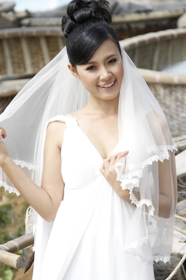 Trước khi làm vợ người ta, Midu nhiều lần đẹp tựa thiên thần khi mặc váy cưới "lên xe hoa" với bạn diễn - 6