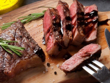 Sức khỏe - Thịt bò giàu sắt, protein nhưng nấu hay ăn cùng thứ này dễ sinh bệnh, nhiều người lại tưởng kết hợp thế mới tốt