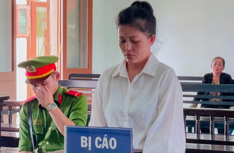 Bị cáo Nguyễn Phạm Tiểu My tại tòa. Ảnh: THẾ MINH