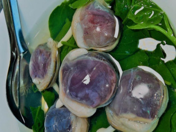 Đặc sản quý hiếm chỉ có ở Quảng Ninh, dân thành phố săn lùng để thưởng thức vì vừa ngon vừa bổ, giá đắt đỏ