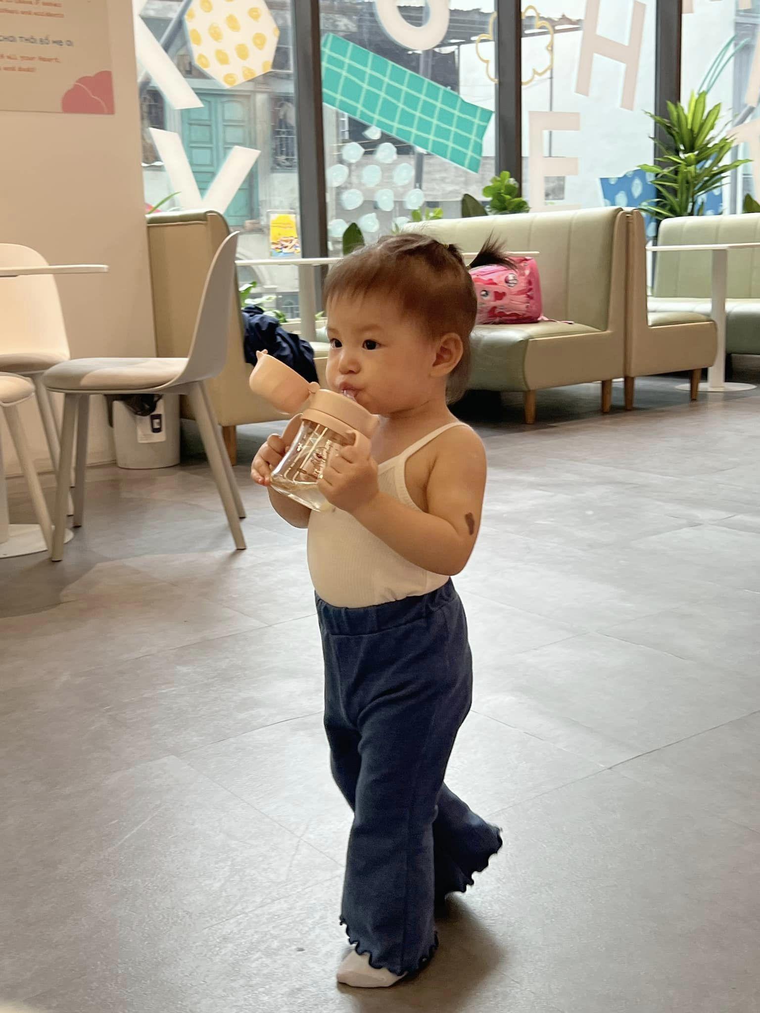 Salim tiết lộ hôn lễ với chồng thiếu gia, Pam Yêu Ơi 2 tuổi sẽ amp;#34;lên chứcamp;#34; chị - 8