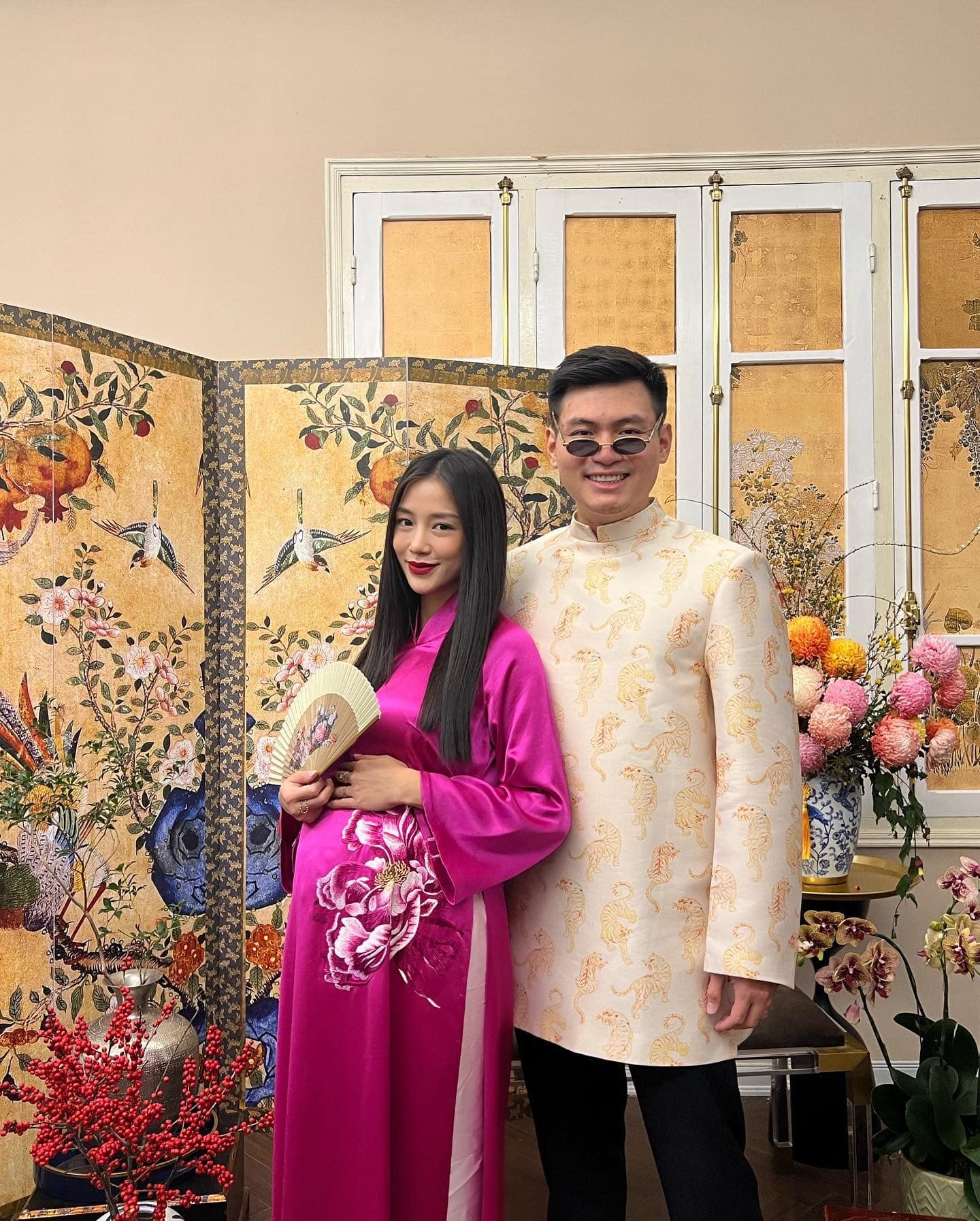 Cặp đôi con gái đầu lòng vào năm 2022.