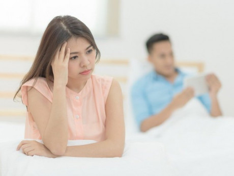 Chồng tôi chung thủy, lại có thân hình vạm vỡ, tại sao vẫn bị “chưa đi chợ đã hết tiền”?
