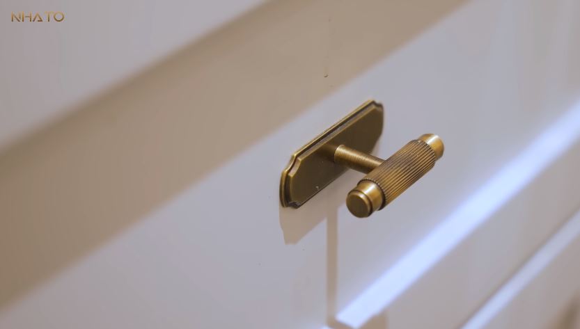 Soi biệt thự của đại gia ngầm bỏ 1,5 tỷ chỉ để mua gạch lát sàn, 100% người xem chê một điều - 4