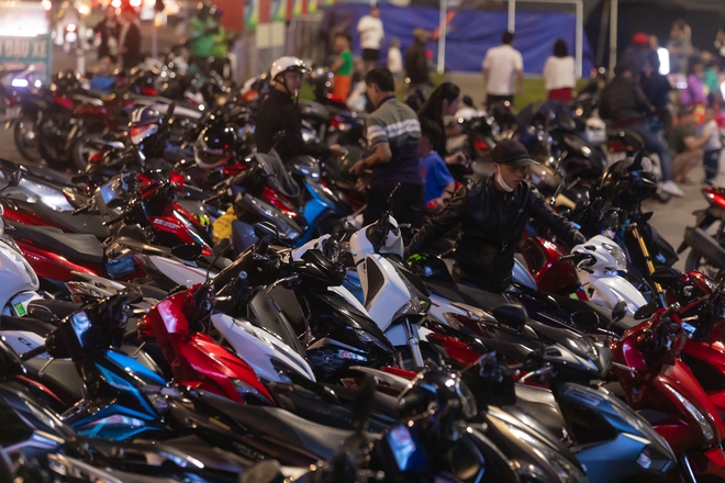 Đà Lạt bắt đầu đông đúc khi dân tình đổ xô đi trốn nóng: Thời tiết mát mẻ, khách sạn còn phòng - 5