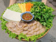 Bếp Eva - Cách làm bò tơ cuốn bánh tráng thơm ngon, thanh mát đãi khách dịp lễ 30/4