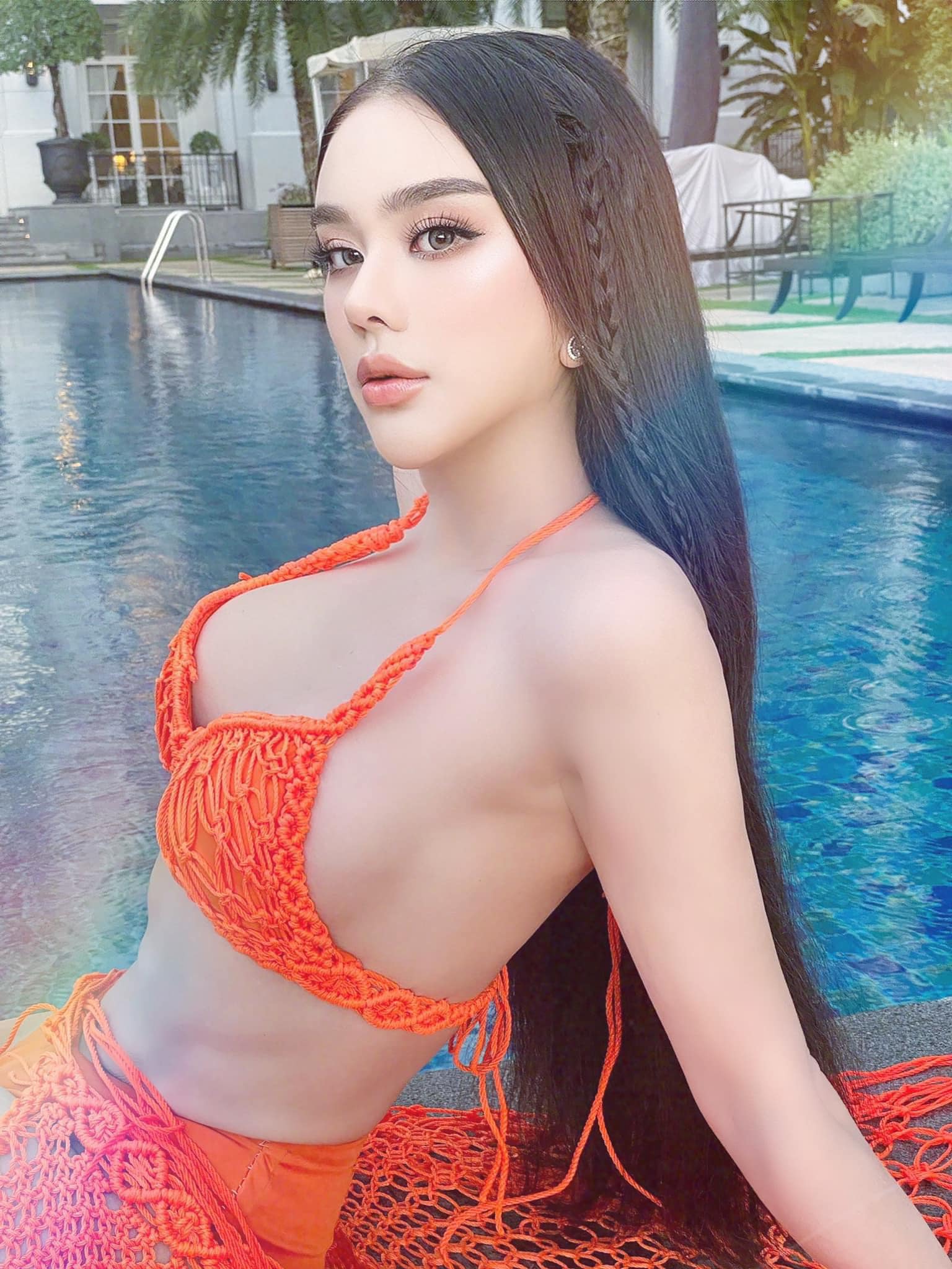 Loạt mỹ nhân Việt "xả ảnh" diện bikini dịp nghỉ lễ, ai cũng nóng bỏng nhưng 3 mẹ bầu được chú ý nhất - 7