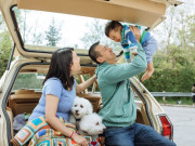 Lifestyle - 5 vật dụng cần thiết mà bố mẹ phải mang theo khi đi du lịch cùng trẻ nhỏ, vừa an toàn lại còn hiệu quả